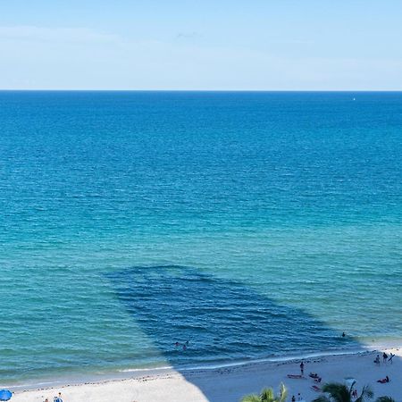 Bluebird Suites Monte Carlo Miami Beach Zimmer foto