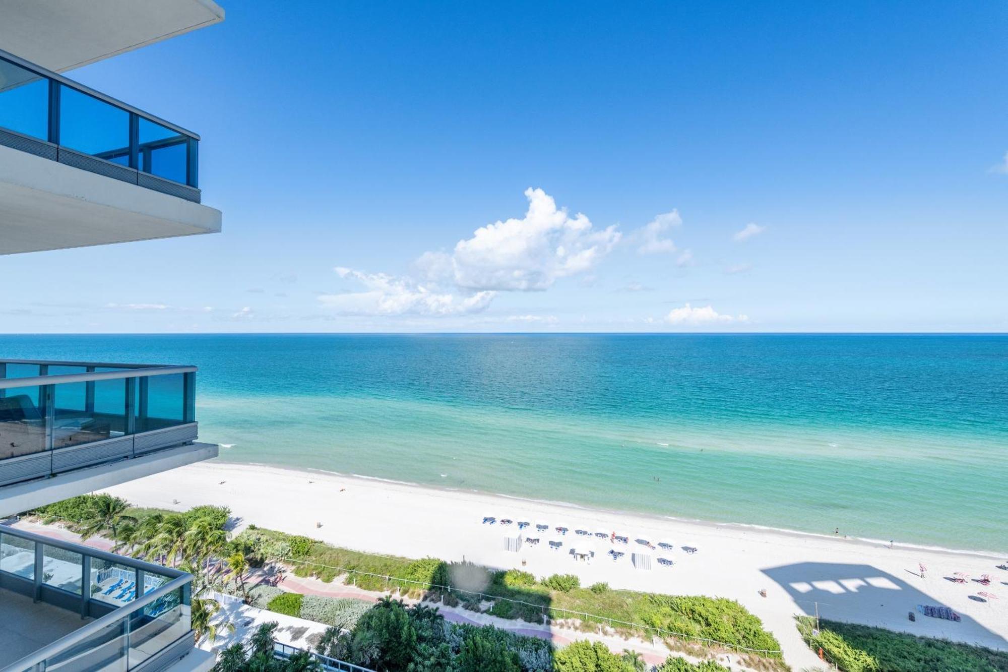 Bluebird Suites Monte Carlo Miami Beach Zimmer foto