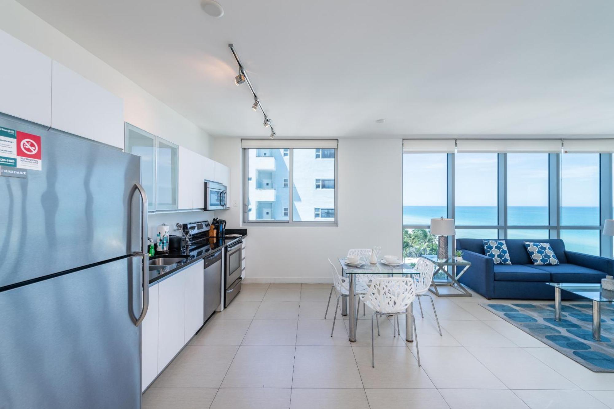 Bluebird Suites Monte Carlo Miami Beach Zimmer foto